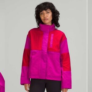 lululemon Water-Repellent Mesh Jacket Ripened Raspberry/Autumn Red